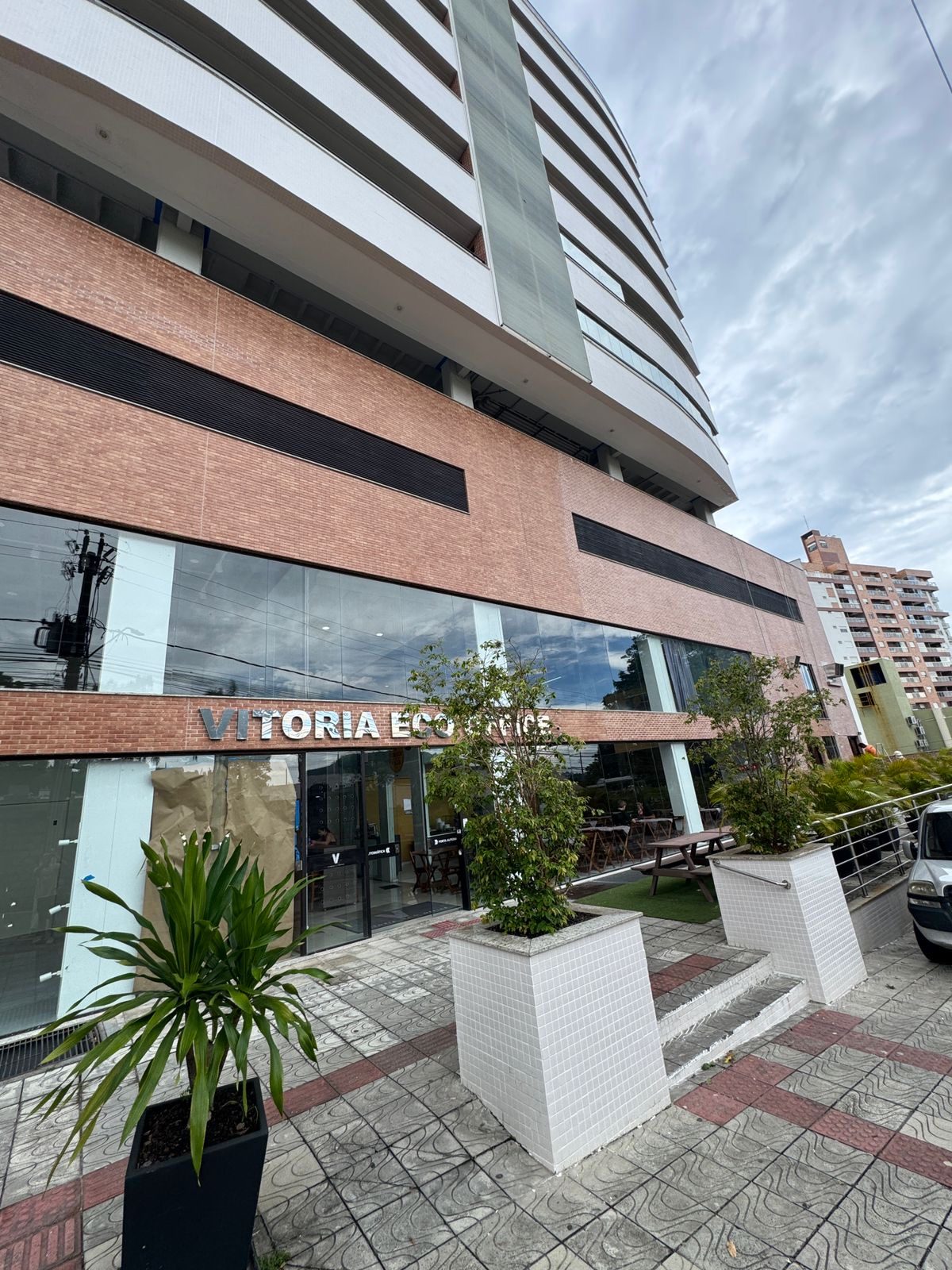 Fachada recuperada — Vitória Eco Office
